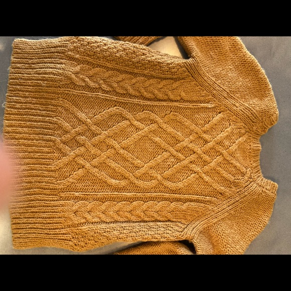 Mustard Wilfred knit sweater - Picture 3 of 12